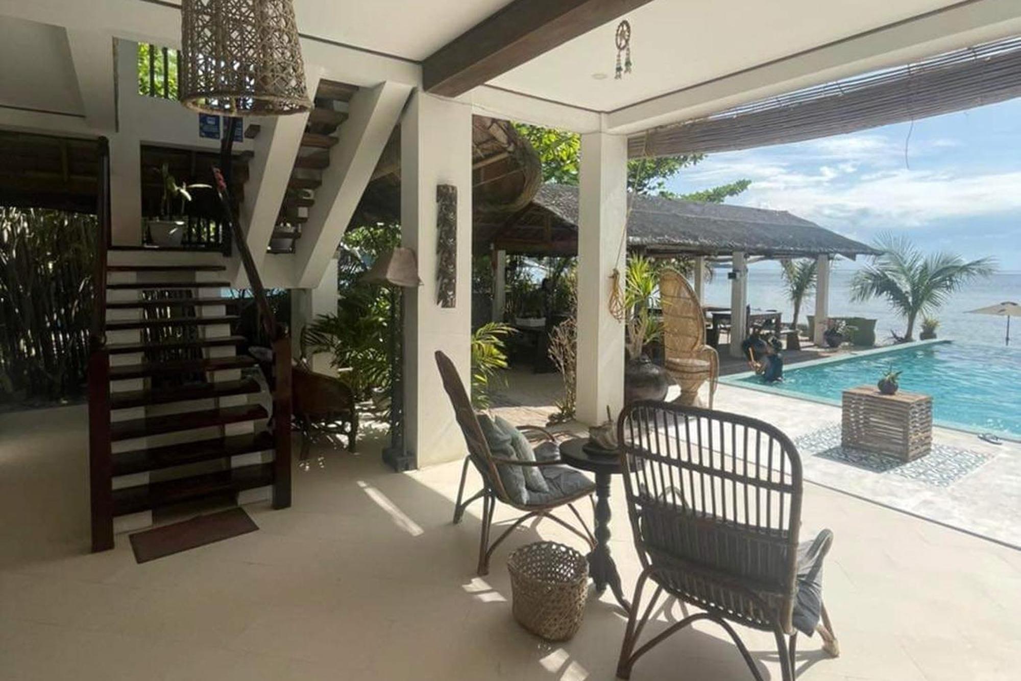 Sirom Beach House Tambobong Exterior foto